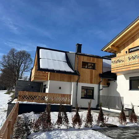 Das Korda - Ferienhaus & Sommercard Nyaraló